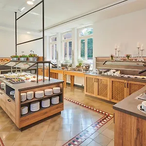 Mutterhaus 4* Düsseldorf