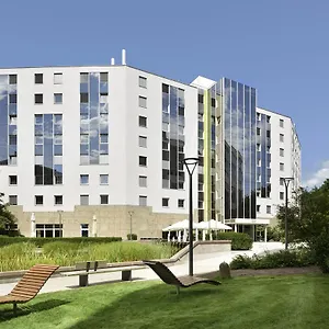 Novina Suedwestpark Нюрнберг